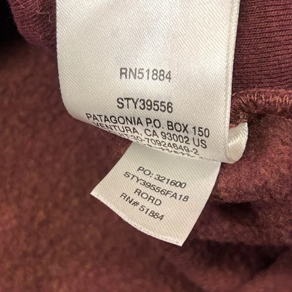 Patagonia Hoodie Womens XS Red Pullover Fitz Roy Bear Graphic Sweatshirt 39556 - Picture 8 of 11